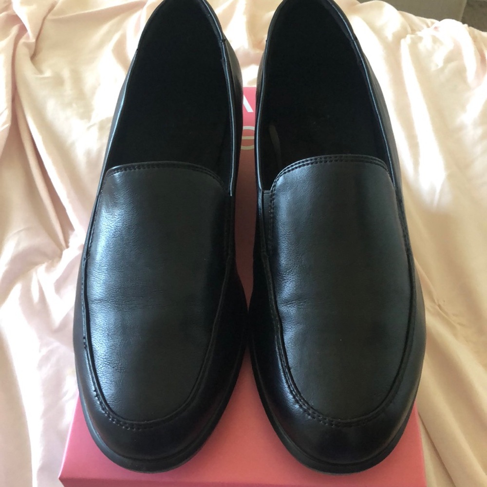 Lauren Blakwell Blk wedge shoe